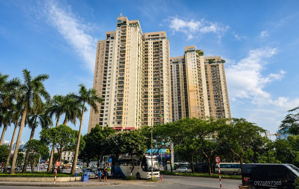chung cu golden palace me tri